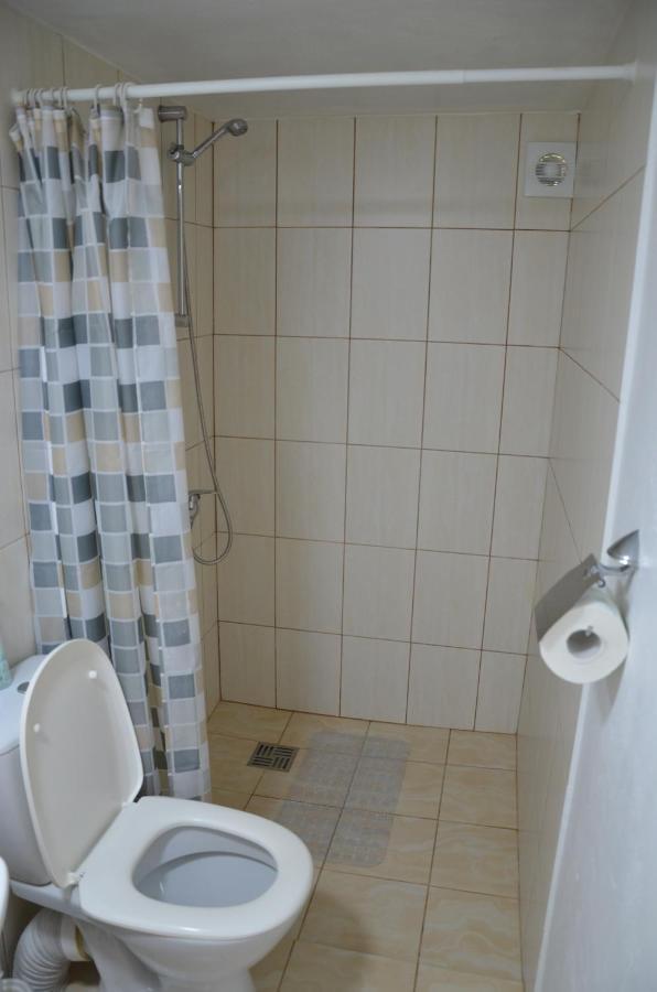 Nameliu Ir 2-4 Vietu Kambariu Nuoma Sventojoje, Zuvedru G Otel Šventoji Dış mekan fotoğraf